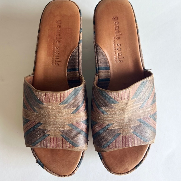 Gentle Souls Forella MulticolorStracked Upper Genuine Leather Lining Wedges - Picture 4 of 16